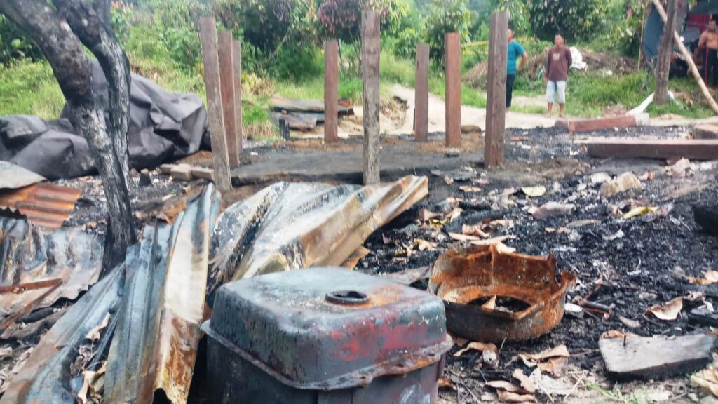 Kamp Dibakar,Bos Tambang Ilegal Melapor Polisi, 8 Warga Dongi-Dongi Dibui