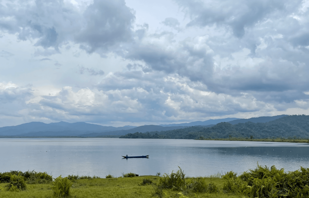Danau Lindu di Kabupaten Sigi Provinsi Sulawesi Tengah