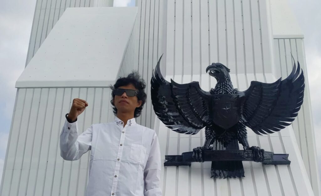 Ledakan Teknologi, Menjawab Dinamika Politik Ekonomi